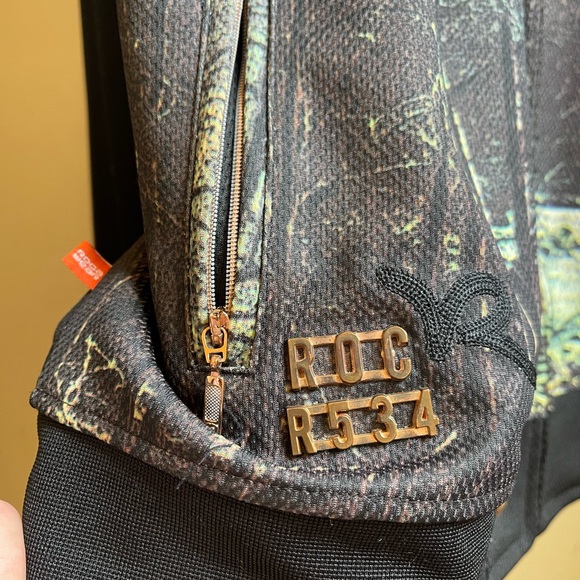 RocaWear Zip Jacket - Picture 8 of 9